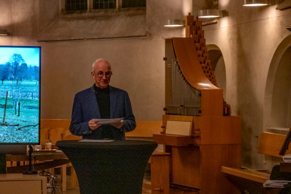 Foto presentatie Jaarboek nummer 47 in de Lamberti kerk te Zelhem